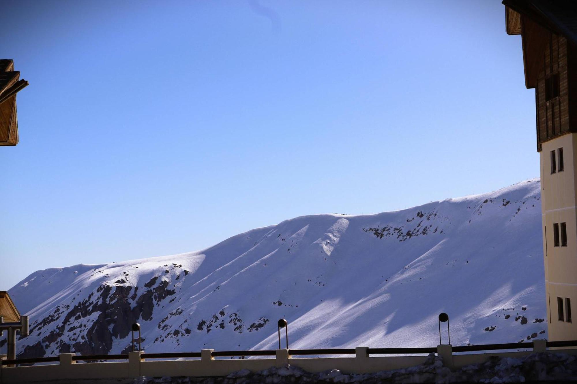 Hom I 6pax Edificio Valle Condores Out Valle Nevado